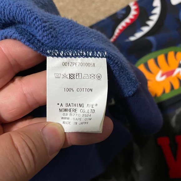 BAPE Shark XXL - Picture 5 of 7